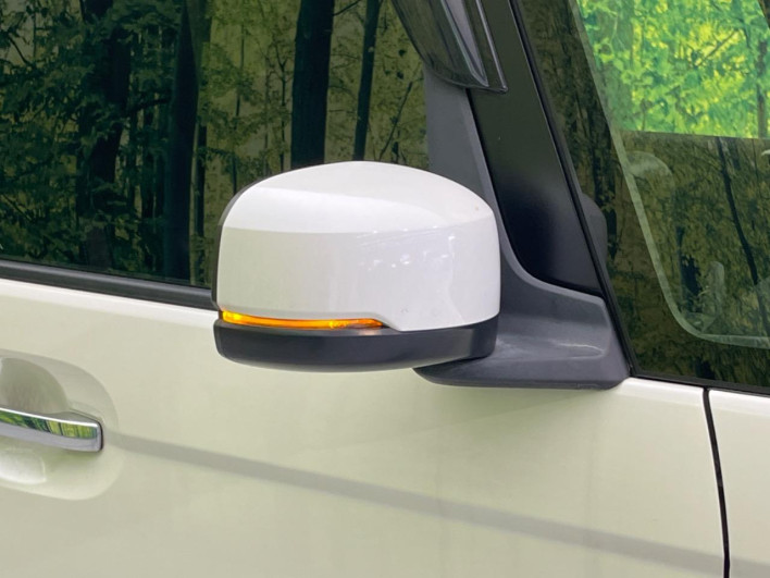 2018 Honda N-BOX CUSTOM DBA-JF3 (UW-6a126bf8a8bc6)[9]