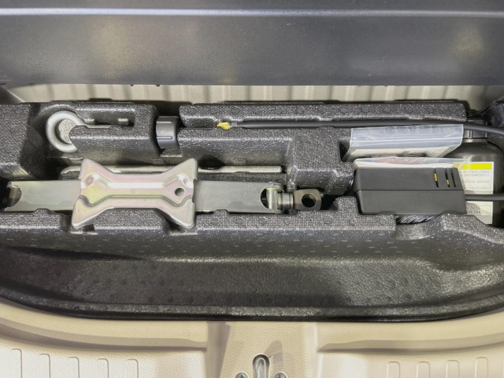 2018 Honda N-BOX DBA-JF3 (UW-6a126bfa51c5e)[14]