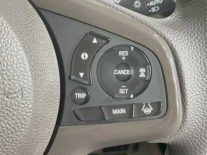 2018 Honda N-BOX DBA-JF3 (UW-6a126bfa51c5e)[29]