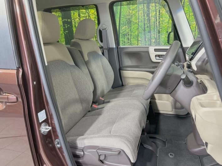 2018 Honda N-BOX DBA-JF3 (UW-6a126bfa51c5e)[23]