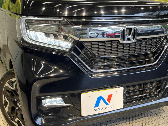 2019 Honda N-BOX CUSTOM DBA-JF3 (UW-6a126bfde248d)[8]