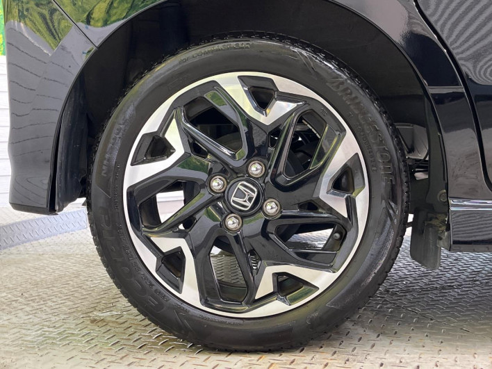 2019 Honda N-BOX CUSTOM DBA-JF3 (UW-6a126bfde248d)[10]