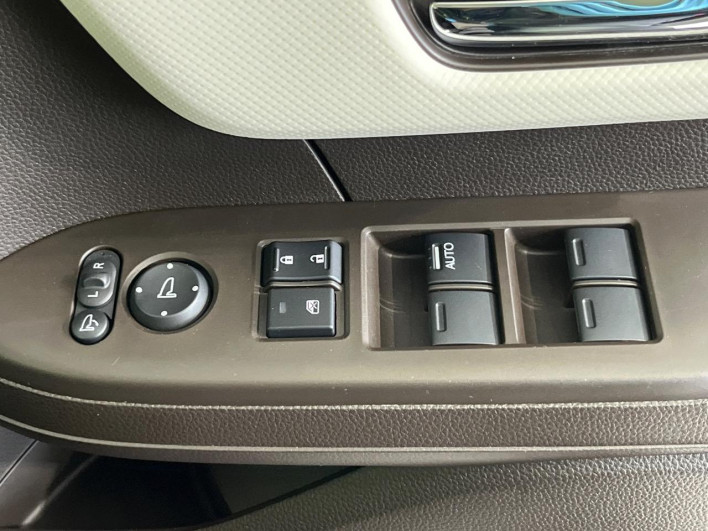 2023 Honda N-BOX 6BA-JF3 (UW-6a126bff88f91)[23]