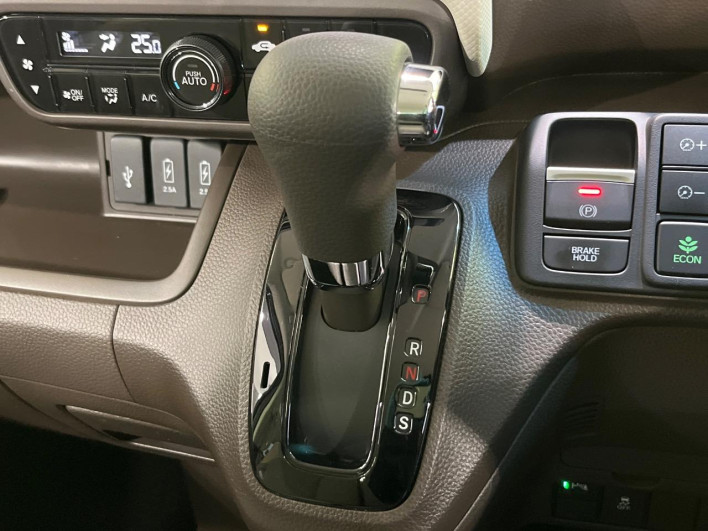2023 Honda N-BOX 6BA-JF3 (UW-6a126bff88f91)[11]