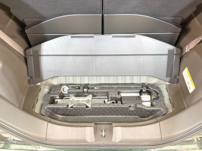 2022 Honda N-BOX 6BA-JF3 (UW-6a126c020d111)[24]