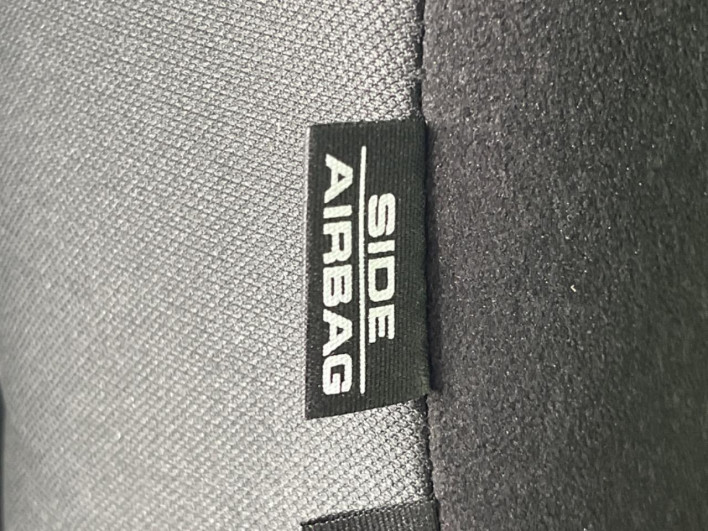 2022 Honda N-BOX CUSTOM 6BA-JF3 (UW-6a126c022960d)[29]