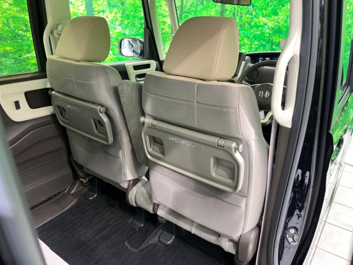 2023 Honda N-BOX 6BA-JF3 (UW-6a126c05981f5)[17]