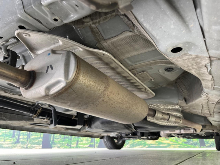 2023 Honda N-BOX CUSTOM 6BA-JF3 (UW-6a126c06740fe)[17]