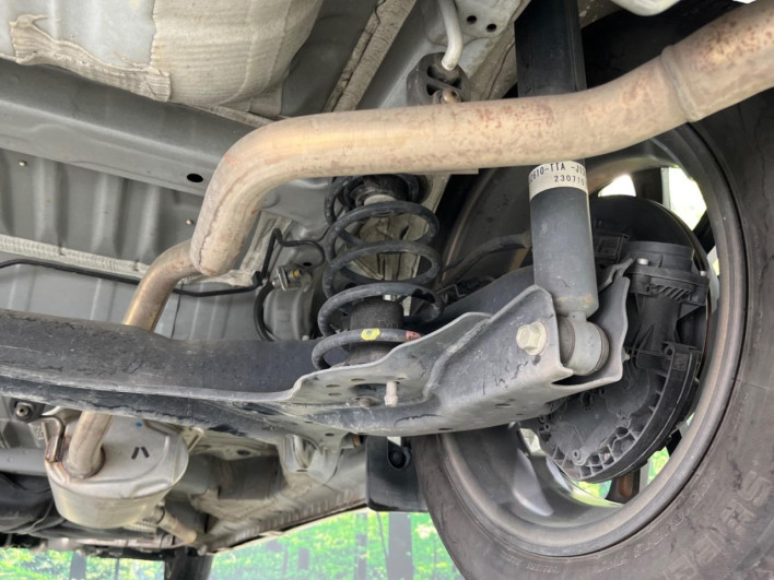 2023 Honda N-BOX CUSTOM 6BA-JF3 (UW-6a126c06740fe)[19]