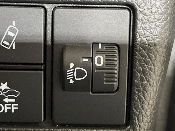 2023 Honda N-BOX CUSTOM 6BA-JF3 (UW-6a126c06dd78b)[23]