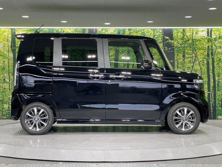 2026 Honda N-BOX CUSTOM 6BA-JF5 (UW-6a126c0f98bba)[15]
