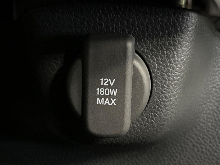 2025 Honda N-BOX CUSTOM 6BA-JF5 (UW-6a126c0fdf985)[28]