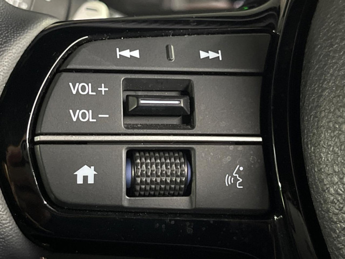 2025 Honda N-BOX CUSTOM 6BA-JF5 (UW-6a126c0fdf985)[20]