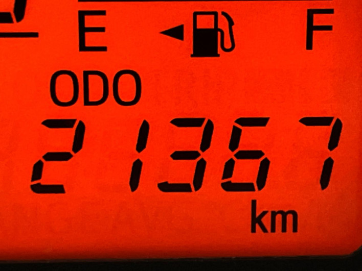 2012 Toyota Vitz DBA-KSP130 (UW-6a126c2a52dfa)[2]