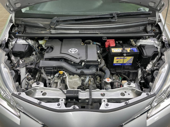 2017 Toyota Vitz DBA-KSP130 (UW-6a126c2a73bda)[4]