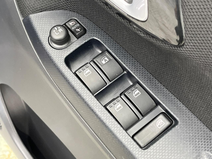 2020 Daihatsu Move DBA-LA150S (UW-6a126c3349882)[19]