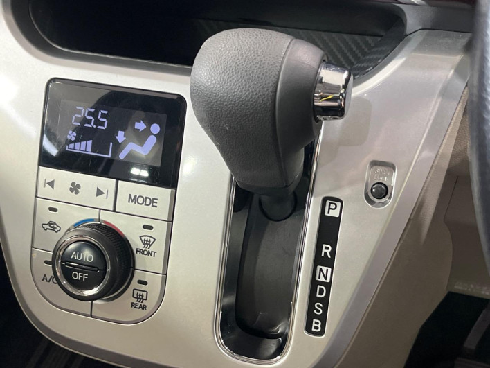 2016 Daihatsu Cast DBA-LA250S (UW-6a126c361d718)[25]