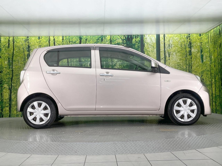 2017 Daihatsu Mirai Ease DBA-LA300S (UW-6a126c390bbd6)[15]