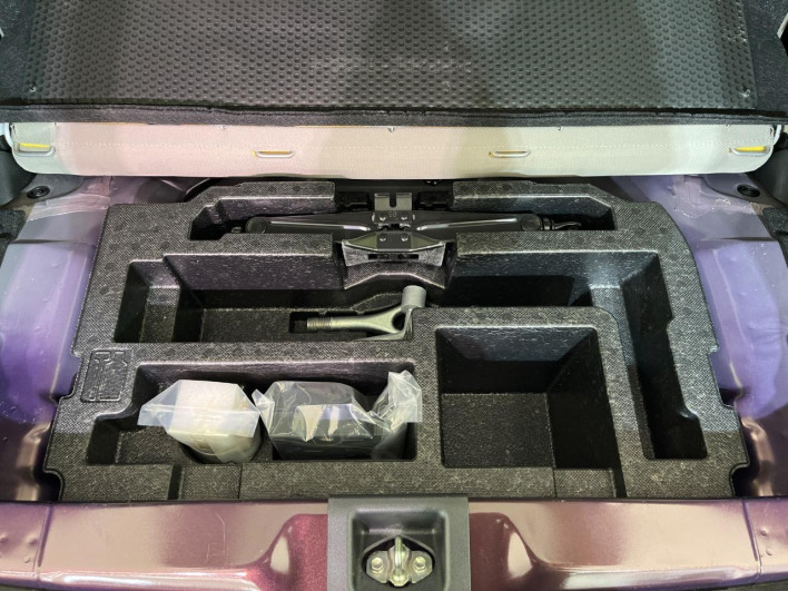 2018 Daihatsu Mira Tocot DBA-LA550S (UW-6a126c3e7cc9a)[28]