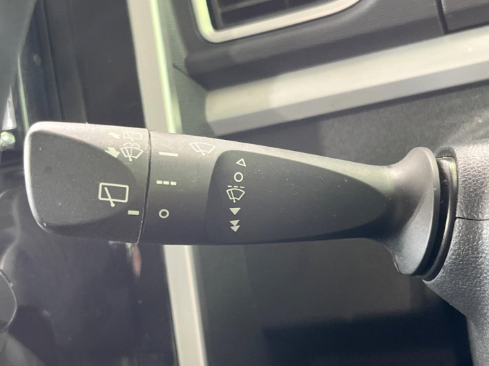 2017 Daihatsu Tanto DBA-LA600S (UW-6a126c4222140)[25]