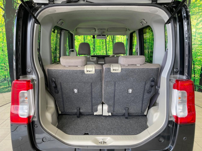 2018 Daihatsu Tanto DBA-LA600S (UW-6a126c43a9696)[16]