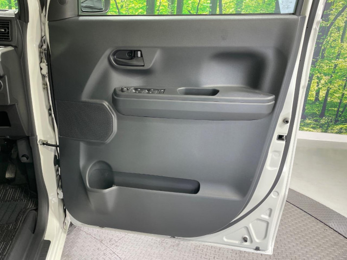 2019 Daihatsu Wake DBA-LA700S (UW-6a126c4a26b5c)[26]