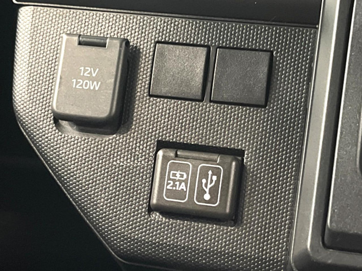 2021 Daihatsu Taft 6BA-LA900S (UW-6a126c54d57c2)[27]