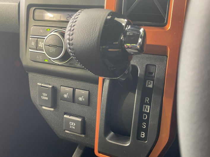 2025 Daihatsu Taft 5BA-LA900S (UW-6a126c5641cf0)[14]