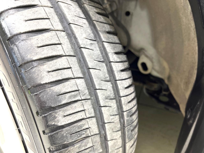 2017 Toyota Roomy DBA-M900A (UW-6a126c5a8a039)[19]