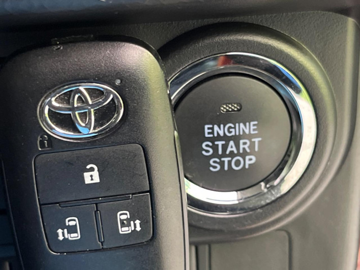 2020 Toyota Roomy 5BA-M900A (UW-6a126c5d455d1)[7]