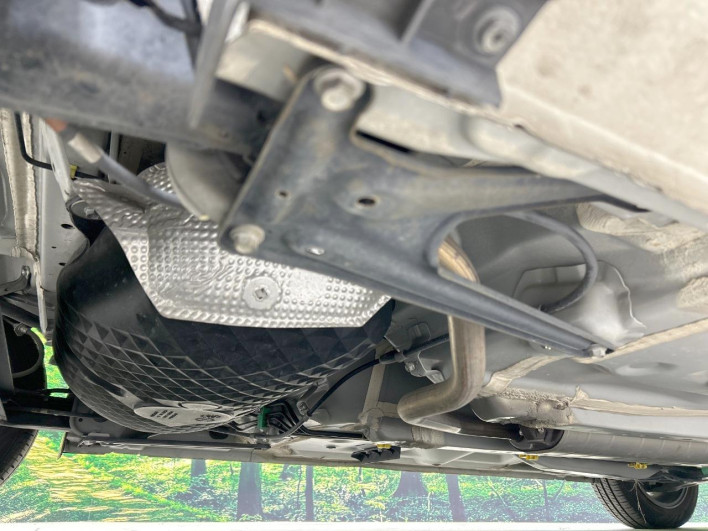 2020 Toyota Roomy DBA-M900A (UW-6a126c636a37c)[26]