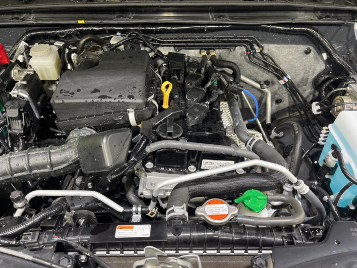 2025 Suzuki Jimny Nomad 3BA-JC74W (UW-6a126c6b2326c)[4]