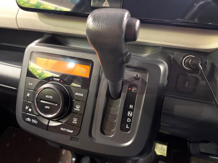 2015 Nissan Moco DBA-MG33S (UW-6a126c778daae)[12]