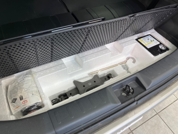 2017 Suzuki Hustler DAA-MR41S (UW-6a126c9693fbd)[27]