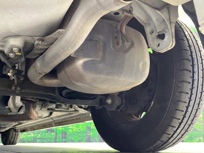 2013 Toyota Porte DBA-NCP141 (UW-6a126cd11f43f)[16]