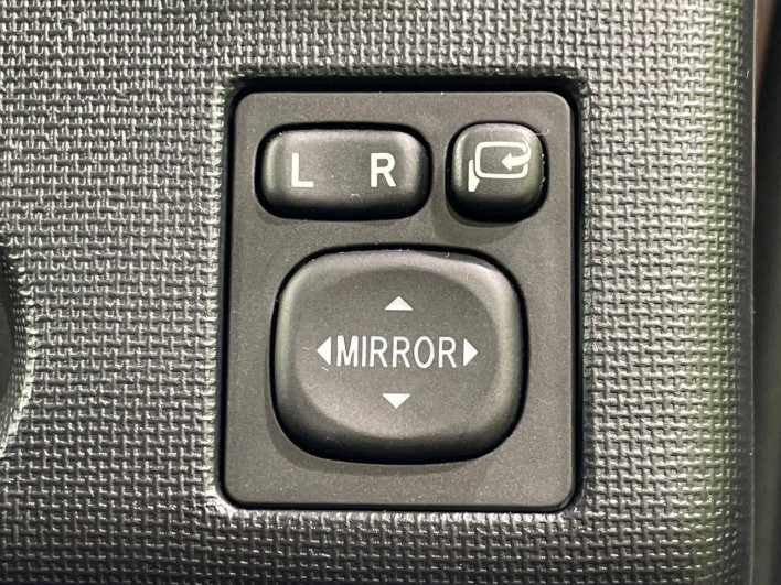 2013 Toyota Spade DBA-NCP141 (UW-6a126cd12de25)[6]