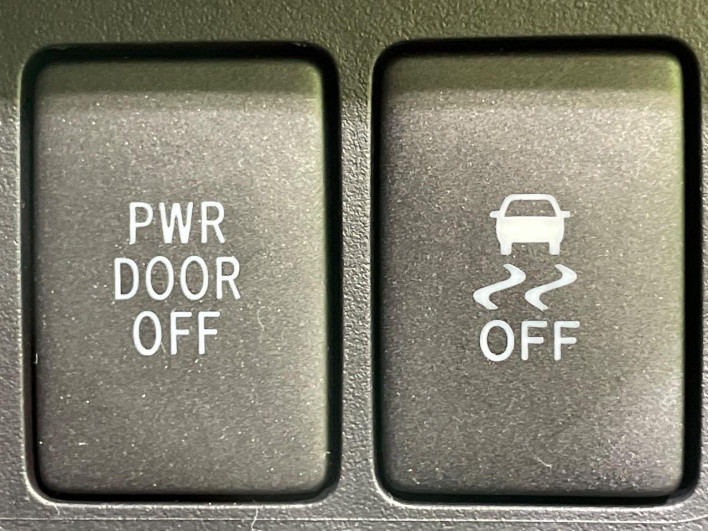 2013 Toyota Spade DBA-NCP141 (UW-6a126cd12de25)[7]