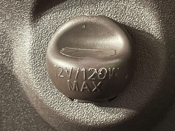 2013 Toyota Spade DBA-NCP141 (UW-6a126cd12de25)[22]