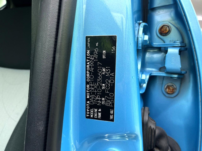 2014 Toyota Aqua DAA-NHP10 (UW-6a126cd51f272)[1]