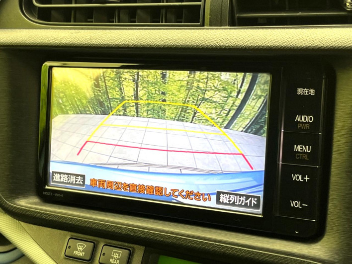 2014 Toyota Aqua DAA-NHP10 (UW-6a126cd51f272)[24]