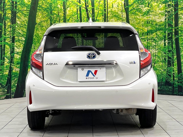 2019 Toyota Aqua DAA-NHP10 (UW-6a126cd66dc66)[10]