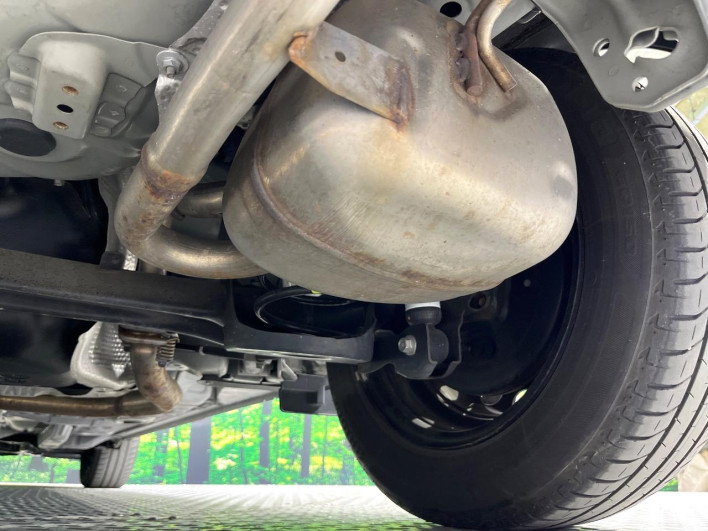 2021 Toyota Aqua 6AA-NHP10 (UW-6a126cd8e3358)[19]