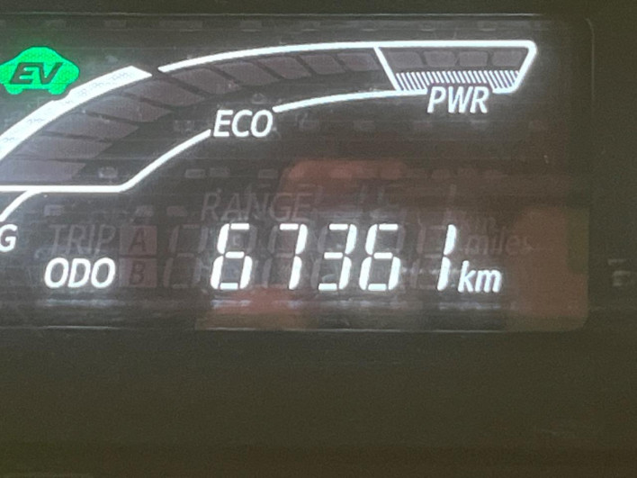 2015 Toyota Aqua DAA-NHP10 (UW-6a126cd9e36c6)[2]
