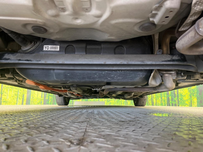 2015 Toyota Aqua DAA-NHP10 (UW-6a126cd9e36c6)[13]