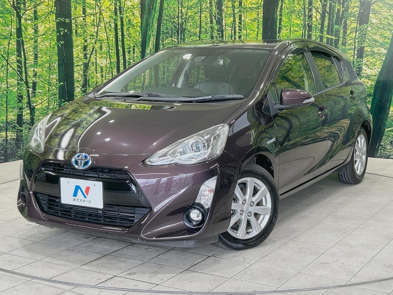 2016 Toyota Aqua DAA-NHP10