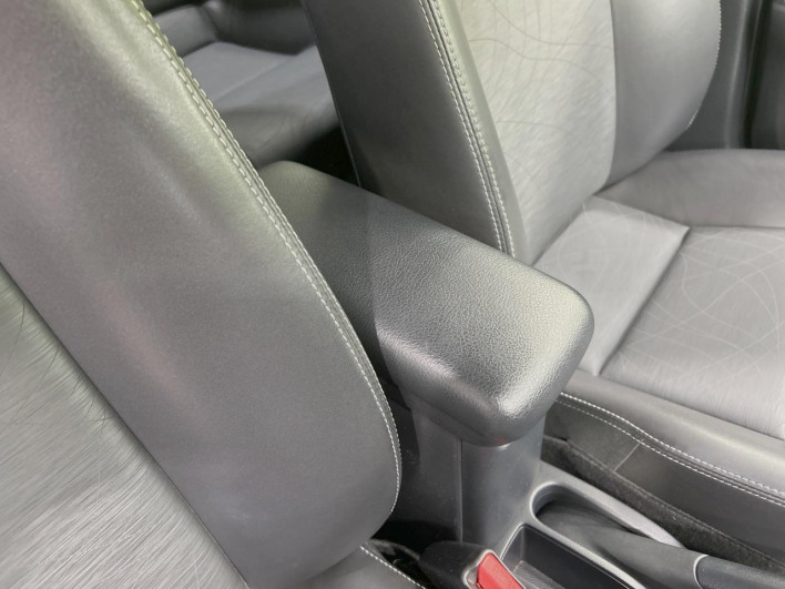 2016 Toyota Aqua DAA-NHP10 (UW-6a126cda2ba53)[28]