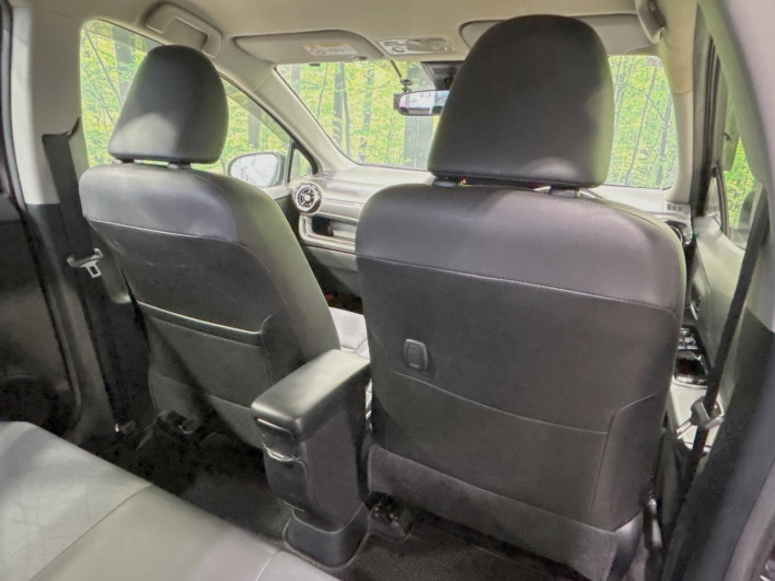 2016 Toyota Aqua DAA-NHP10 (UW-6a126cda2ba53)[18]