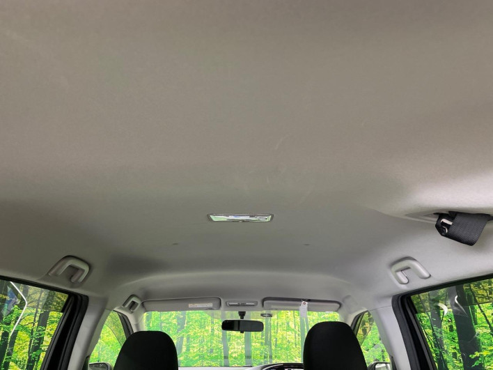 2017 Toyota Sienta DAA-NHP170G (UW-6a126cdf3babe)[21]