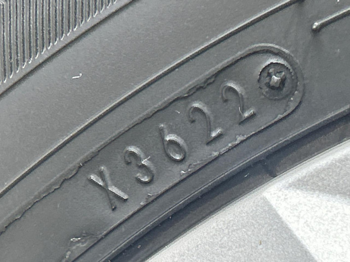 2015 Toyota Vitz DBA-NSP130 (UW-6a126ce18f8ba)[8]