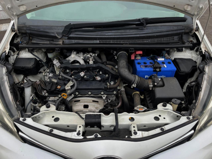 2015 Toyota Vitz DBA-NSP130 (UW-6a126ce19161e)[5]
